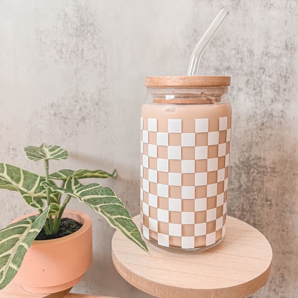 Checkered Glass Beer Cup